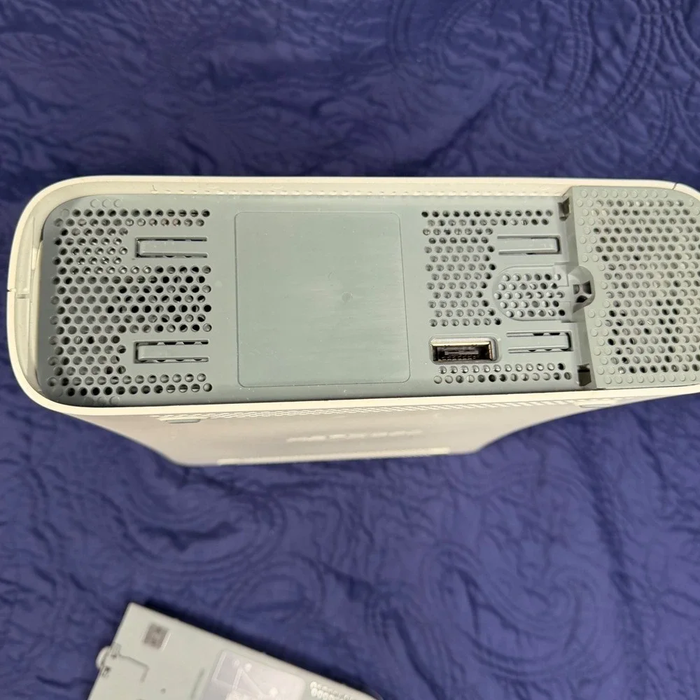 Microsoft Xbox 360 Original White Console 20GB HDD Feb 2006 Missing Door